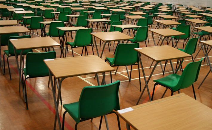 Smartwatches interdites en salle d'examen