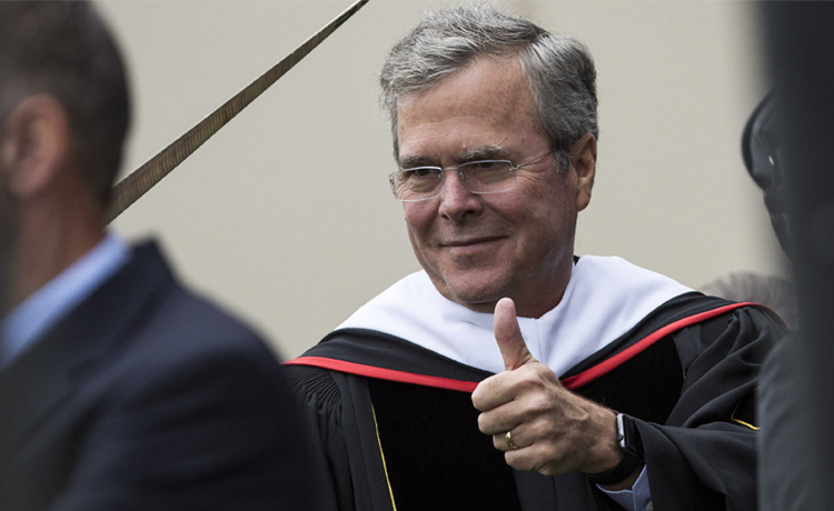 Jeb Bush et son Apple Watch